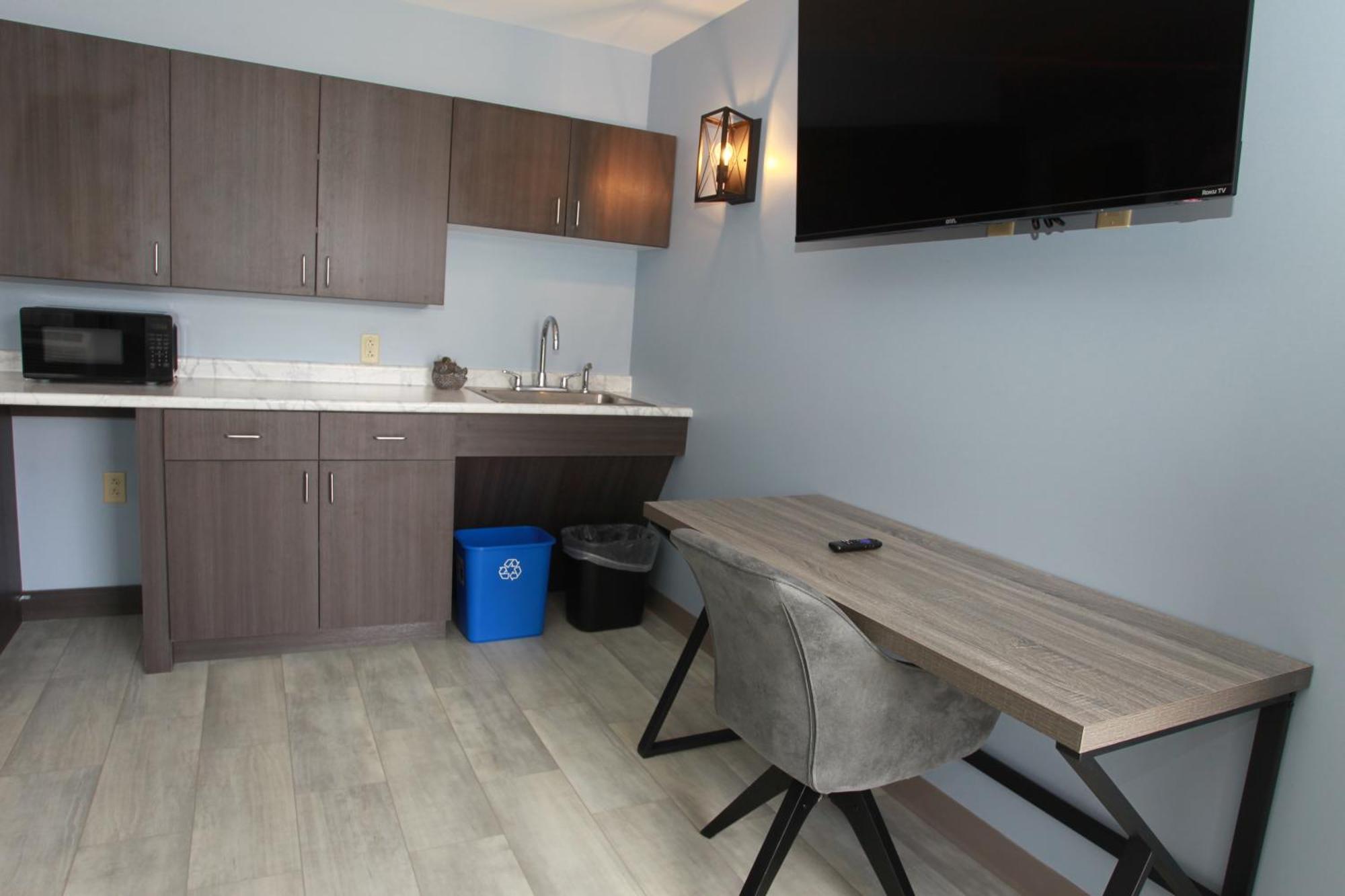 Wolastoq Inn And Suites Houlton Екстер'єр фото
